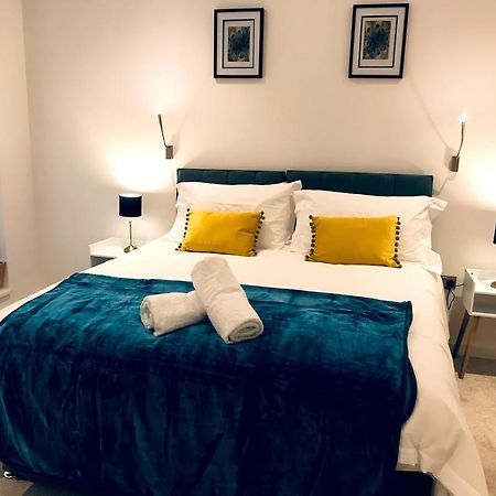 Maplewood Luxurious One-Bed Flat With Free Parking Hotel St Albans Exterior foto